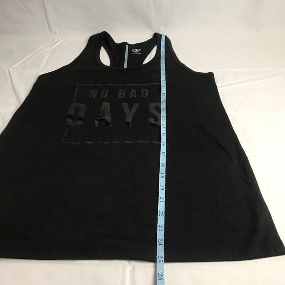 Athletic works - Picture 8 of 9